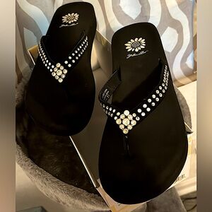 Women’s Yellowbox flip flops